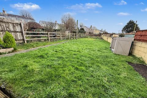 2 bedroom semi-detached house to rent, Greatlands Crescent, Plymouth PL2