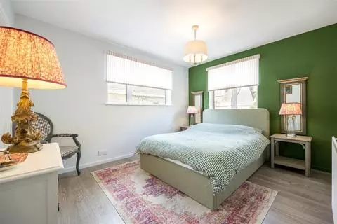 3 bedroom detached bungalow for sale - View 3