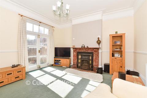 5 bedroom semi-detached house for sale, Beach Road, Littlehampton BN17