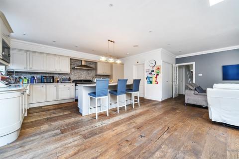 5 bedroom semi-detached house for sale, Bellevue Road, London