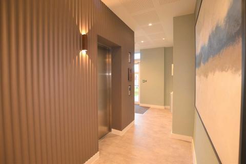 2 bedroom apartment for sale, Woodside Road, Amersham HP6
