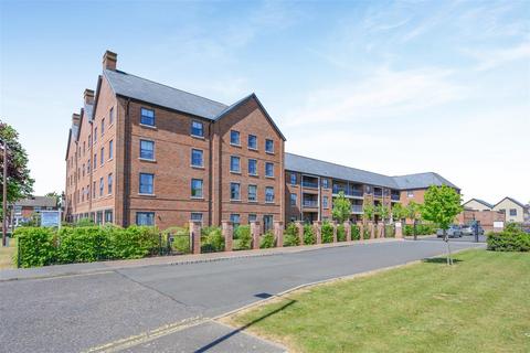 2 bedroom apartment for sale, Lancer House, Butt Road, Colchester
