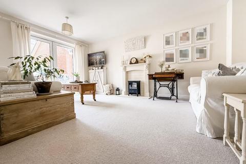 4 bedroom detached house for sale, Hastings Road, Hilperton, BA14