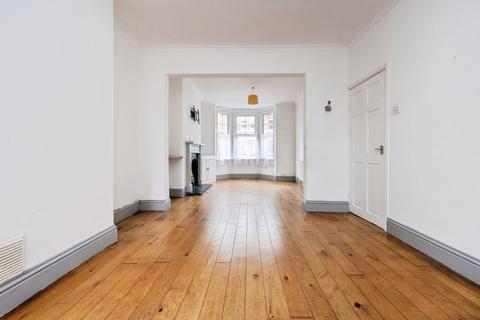 3 bedroom terraced house for sale, York Road, Rushden, Northamptonshire, NN10