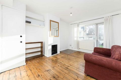 1 bedroom flat to rent, Holdernesse Road, London SW17