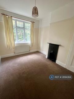 2 bedroom flat to rent, Ferndene Grove, Newcastle Upon Tyne, NE7