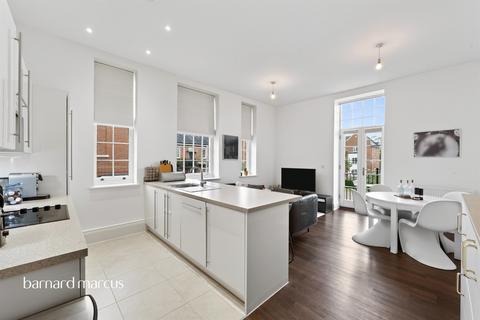 2 bedroom apartment for sale, Sherwood Way, Epsom