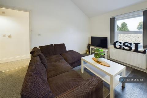 2 bedroom flat to rent, Weston Road, Gloucester, GL1
