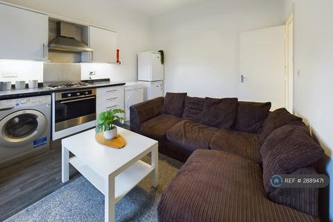 2 bedroom flat to rent, Weston Road, Gloucester, GL1