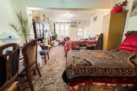 2 bedroom semi-detached house for sale, Worcester Road, Manor Park, London, E12