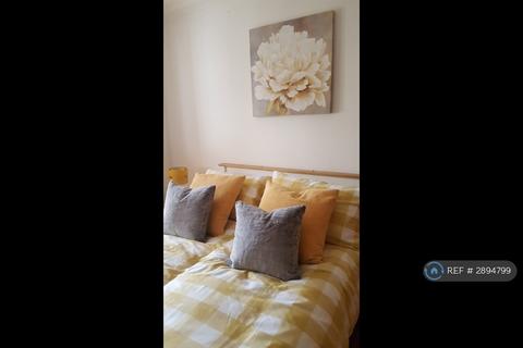 2 bedroom flat to rent, Regency Court, Norwich, NR1