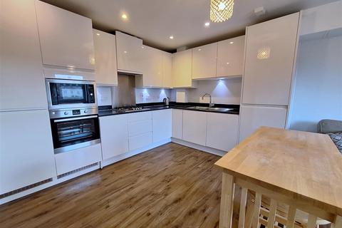 1 bedroom flat to rent, Tudor Road, Reading