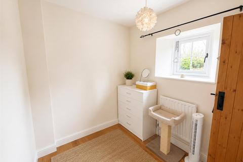 2 bedroom terraced house for sale, West Street, Wellingborough NN9
