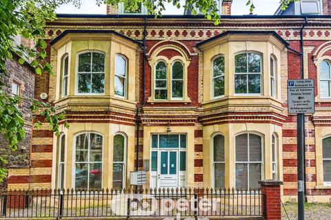 2 bedroom apartment to rent, The Parade, Cardiff, CF24