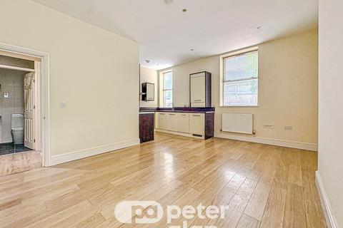2 bedroom apartment to rent, The Parade, Cardiff, CF24
