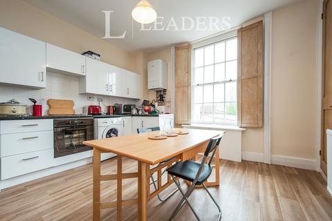 2 bedroom flat to rent, Church Street, Faringdon, Oxfordshire, SN7