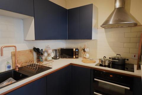 1 bedroom apartment to rent, College Avenue, Mannamead, Plymouth