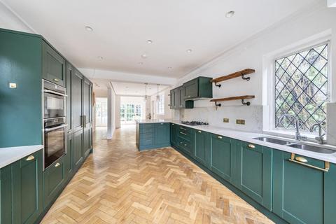 4 bedroom detached house for sale, Cavendish Drive, Edgware HA8