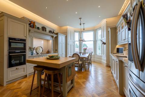 4 bedroom ground floor flat for sale, 5 Castlebeigh Park, Pitlochry PH16 5QH