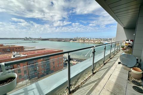 2 bedroom flat to rent, Denyer Walk, Southampton SO19