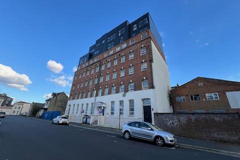 2 bedroom flat to rent, Atlantic Mansions, Albert Road South, Southampton, SO14