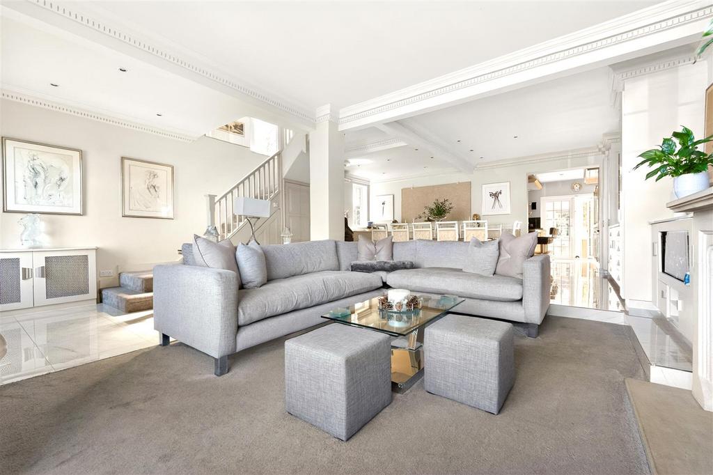 Open-plan living area, open plan living