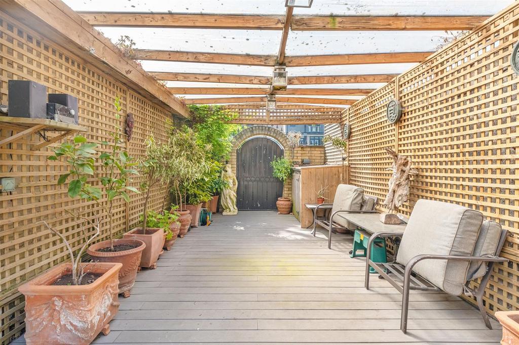 Decking area