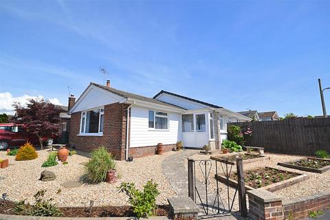 3 bedroom detached bungalow for sale, Ellerslie Close, Charminster, Dorchester