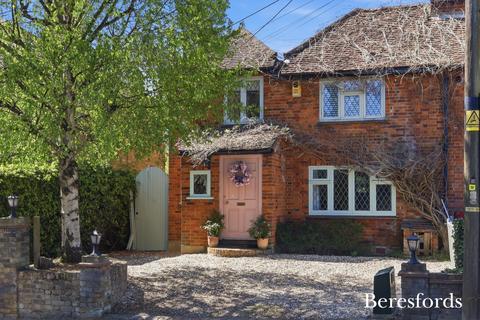 Brentwood Road, Herongate, CM13
