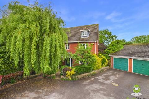7 bedroom detached house for sale, Taylor Drive Bramley, Bramley, Tadley, Hampshire, RG26