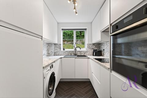 undefined, Eleanor Walk, Woburn, Milton Keynes