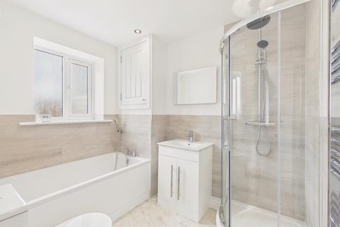 2 bedroom apartment for sale, The Parade, New Romney TN28