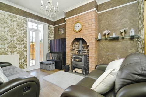 4 bedroom terraced house for sale, The Avenue, Acocks Green, Birmingham, West Midlands, B27