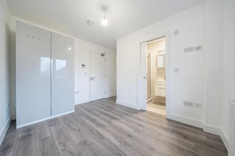 1 bedroom house of multiple occupation to rent, 4 Hospital Way, Hither Green, SE13