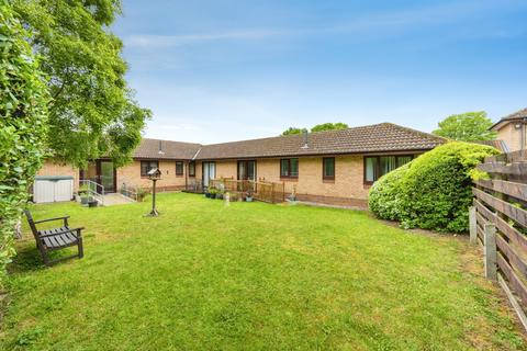 1 bedroom terraced bungalow for sale, 50 Walcourt Road, Bedford, MK42