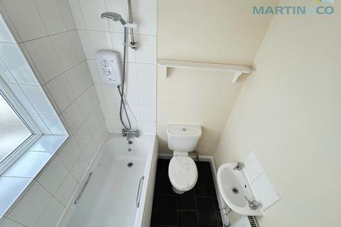 1 bedroom flat to rent, East Common Lane, Scunthorpe