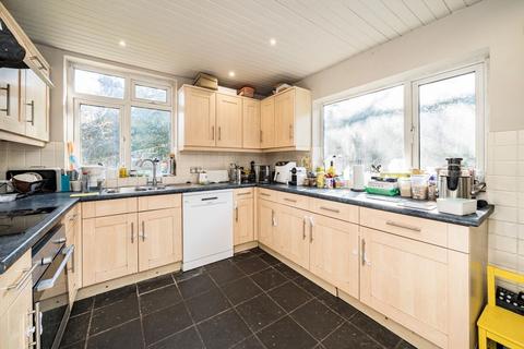 3 bedroom detached house for sale, Woodyates Road, Lee