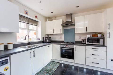 3 bedroom terraced house for sale, Belfry Mews, Rushden NN10