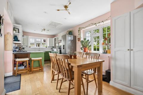 4 bedroom semi-detached bungalow for sale, Farm Road, Maidenhead