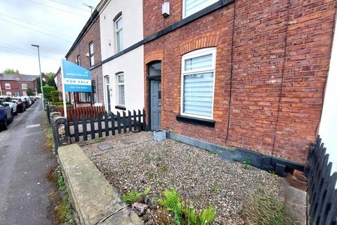 2 bedroom terraced house for sale, York Street, Whitefield, M45