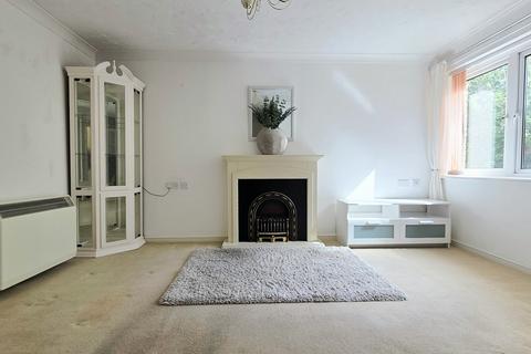 1 bedroom apartment for sale, Jarvis Court, Burwell Hill
