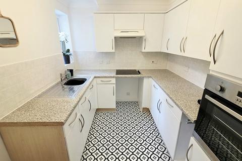 1 bedroom apartment for sale, Jarvis Court, Burwell Hill
