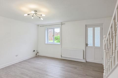 3 bedroom end of terrace house for sale, Begonia Close, Chelmsford, CM1