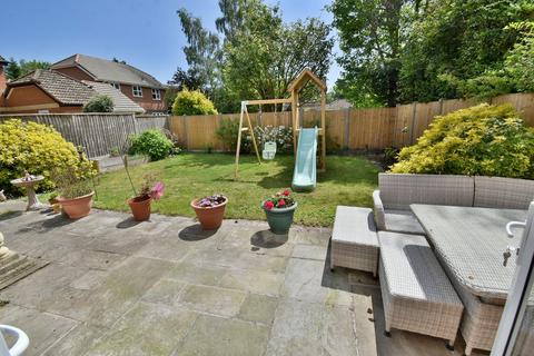 4 bedroom detached house for sale, Amberwood, Ferndown, BH22
