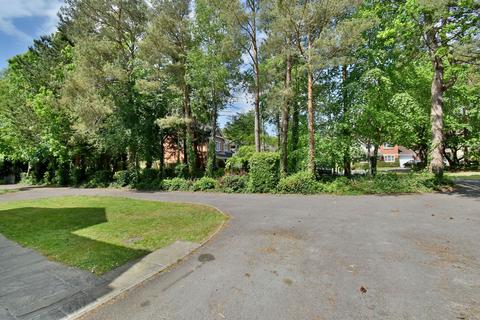 4 bedroom detached house for sale, Amberwood, Ferndown, BH22