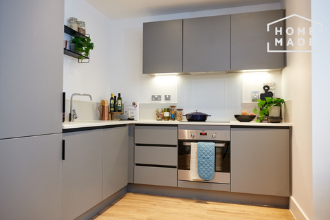 Studio to rent, The Copper Works, CF10