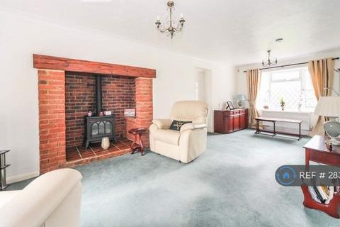 1 bedroom in a house share to rent, Catesby Green, Luton, LU3