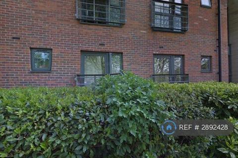 Studio to rent, Collier Street, Manchester, M3