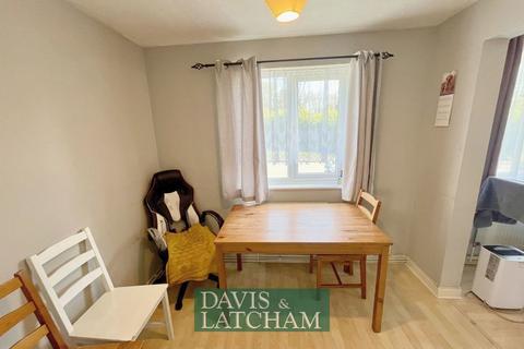 2 bedroom flat for sale, Imberwood Close, Warminster