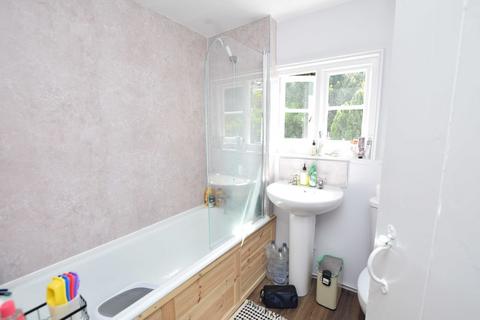2 bedroom cottage to rent, Eyhorne Street, Maidstone